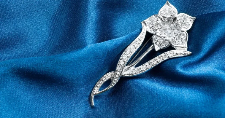 Top 6 Trending Cutesy Brooches on Etsy Every Woman Needs